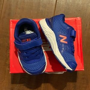 New Balance 680v5 Leather Sneaker